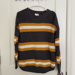 SO women’s striped acrylic thick knit crewneck‎ sweater large